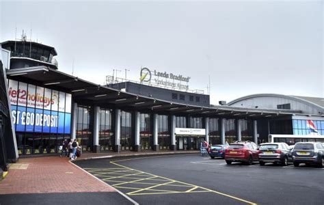 leeds bradford airport to leeds train station